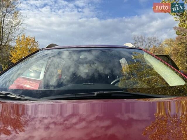 Ниссан Rogue 2014 в Киеве на Automoto.ua Красный Ниссан Rogue, объемом двигателя 2.49 л и пробегом 126 тыс. км за 12300 $, фото 7 на Automoto.ua