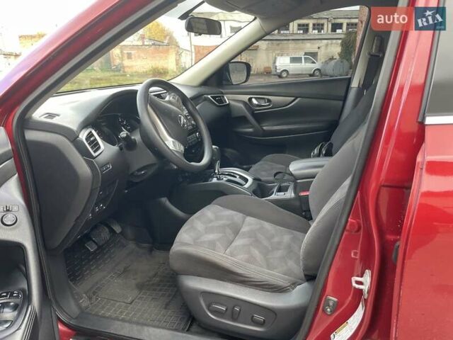 Ниссан Rogue 2014 в Чернигове на Automoto.ua Красный Ниссан Rogue, объемом двигателя 2.5 л и пробегом 196 тыс. км за 9999 $, фото 10 на Automoto.ua
