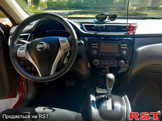 Червоний Ніссан Rogue, об'ємом двигуна 2.5 л та пробігом 235 тис. км за 12300 $, фото 9 на Automoto.ua