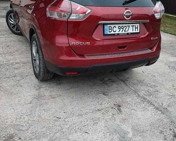 Красный Ниссан Rogue, объемом двигателя 2.5 л и пробегом 176 тыс. км за 13500 $, фото 4 на Automoto.ua