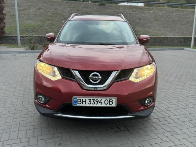 Красный Ниссан Rogue, объемом двигателя 2.5 л и пробегом 105 тыс. км за 12700 $, фото 2 на Automoto.ua
