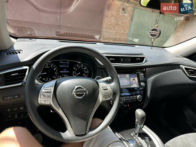 Червоний Ніссан Rogue, об'ємом двигуна 2.49 л та пробігом 123 тис. км за 14000 $, фото 12 на Automoto.ua