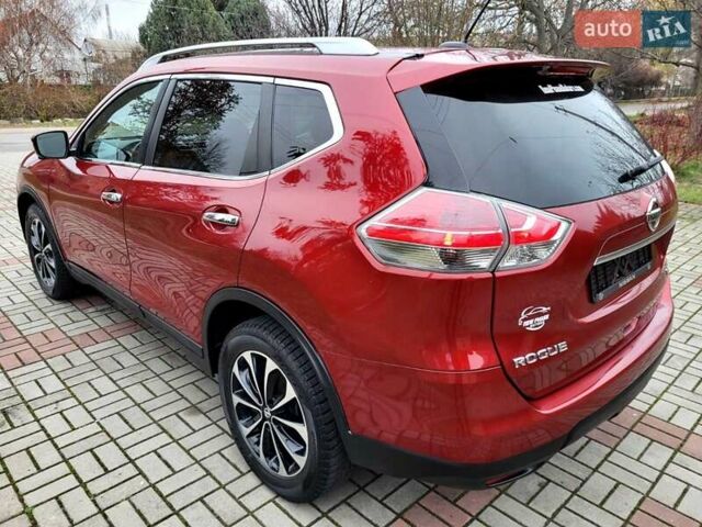 Красный Ниссан Rogue, объемом двигателя 2.49 л и пробегом 127 тыс. км за 13900 $, фото 6 на Automoto.ua
