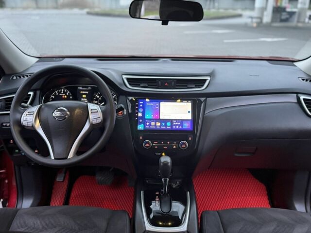 Красный Ниссан Rogue, объемом двигателя 2.5 л и пробегом 105 тыс. км за 12700 $, фото 6 на Automoto.ua