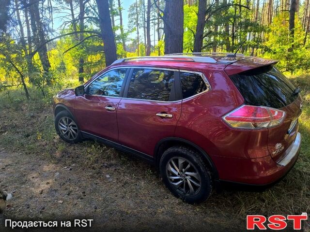 Красный Ниссан Rogue, объемом двигателя 2.5 л и пробегом 250 тыс. км за 14000 $, фото 1 на Automoto.ua