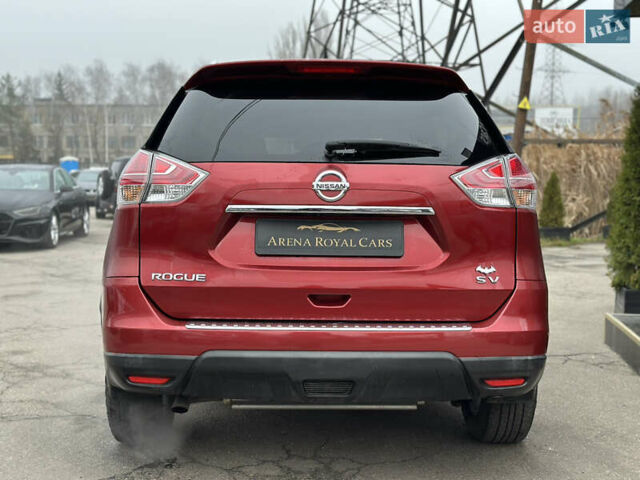 Красный Ниссан Rogue, объемом двигателя 2.5 л и пробегом 153 тыс. км за 12900 $, фото 10 на Automoto.ua