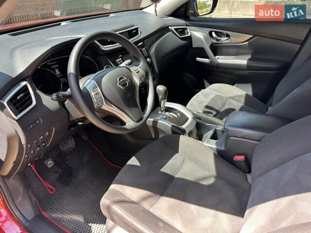 Червоний Ніссан Rogue, об'ємом двигуна 2.49 л та пробігом 123 тис. км за 14000 $, фото 8 на Automoto.ua