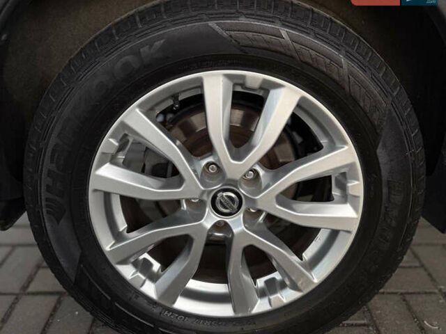 Червоний Ніссан Rogue, об'ємом двигуна 2.5 л та пробігом 140 тис. км за 12599 $, фото 24 на Automoto.ua