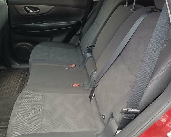 Червоний Ніссан Rogue, об'ємом двигуна 2.5 л та пробігом 138 тис. км за 12150 $, фото 15 на Automoto.ua