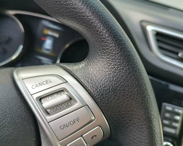 Червоний Ніссан Rogue, об'ємом двигуна 2.5 л та пробігом 138 тис. км за 12150 $, фото 23 на Automoto.ua