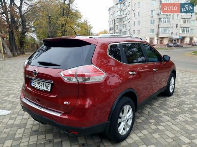 Красный Ниссан Rogue, объемом двигателя 2.49 л и пробегом 184 тыс. км за 12000 $, фото 3 на Automoto.ua