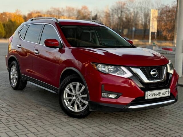 Червоний Ніссан Rogue, об'ємом двигуна 2.5 л та пробігом 140 тис. км за 12499 $, фото 2 на Automoto.ua
