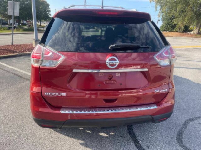 Червоний Ніссан Rogue, об'ємом двигуна 2.5 л та пробігом 79 тис. км за 1300 $, фото 4 на Automoto.ua