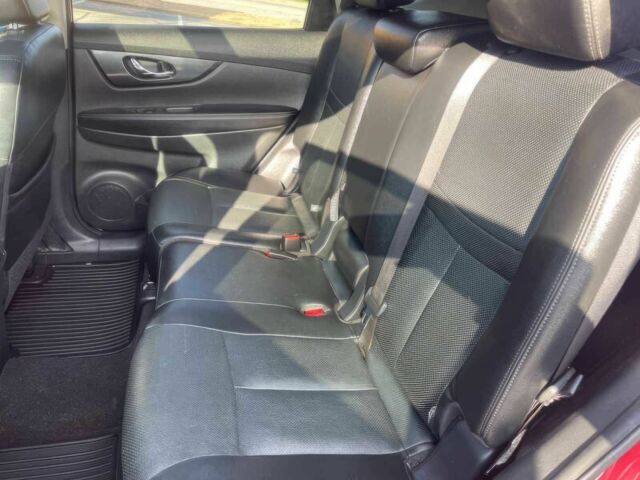 Червоний Ніссан Rogue, об'ємом двигуна 2.5 л та пробігом 79 тис. км за 1300 $, фото 8 на Automoto.ua