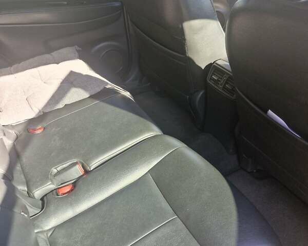 Красный Ниссан Rogue, объемом двигателя 2.5 л и пробегом 102 тыс. км за 15500 $, фото 13 на Automoto.ua
