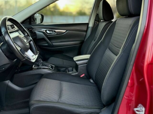 Червоний Ніссан Rogue, об'ємом двигуна 2.5 л та пробігом 140 тис. км за 12499 $, фото 8 на Automoto.ua