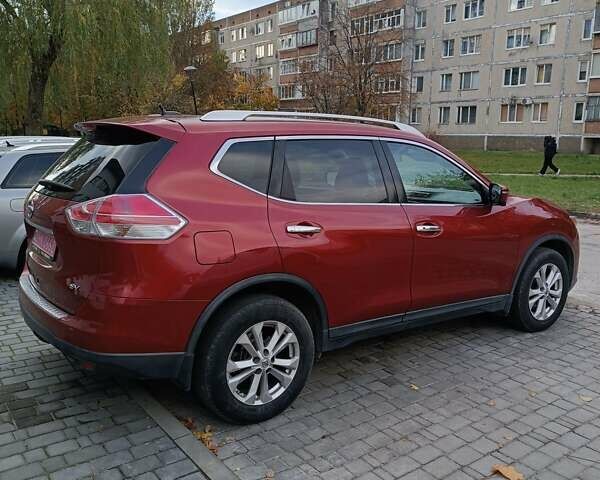 Червоний Ніссан Rogue, об'ємом двигуна 2.5 л та пробігом 138 тис. км за 12150 $, фото 1 на Automoto.ua