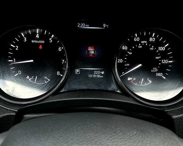 Красный Ниссан Rogue, объемом двигателя 2.49 л и пробегом 131 тыс. км за 13900 $, фото 12 на Automoto.ua