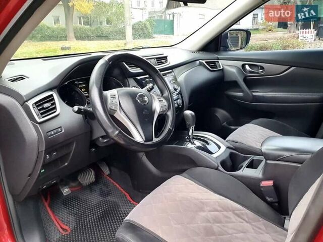Красный Ниссан Rogue, объемом двигателя 2.49 л и пробегом 184 тыс. км за 12000 $, фото 11 на Automoto.ua