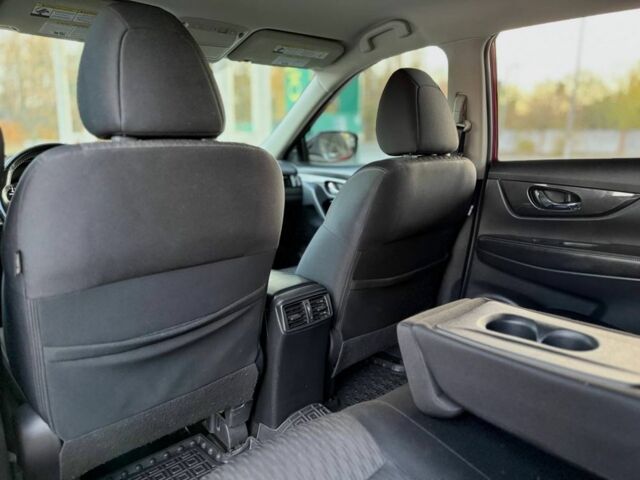 Червоний Ніссан Rogue, об'ємом двигуна 2.5 л та пробігом 140 тис. км за 12499 $, фото 10 на Automoto.ua