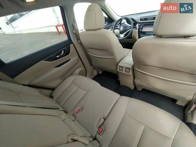 Червоний Ніссан Rogue, об'ємом двигуна 2.5 л та пробігом 80 тис. км за 16200 $, фото 9 на Automoto.ua