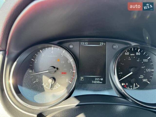 Червоний Ніссан Rogue, об'ємом двигуна 2.49 л та пробігом 75 тис. км за 15800 $, фото 12 на Automoto.ua
