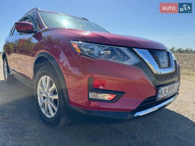 Червоний Ніссан Rogue, об'ємом двигуна 2.49 л та пробігом 75 тис. км за 15800 $, фото 3 на Automoto.ua