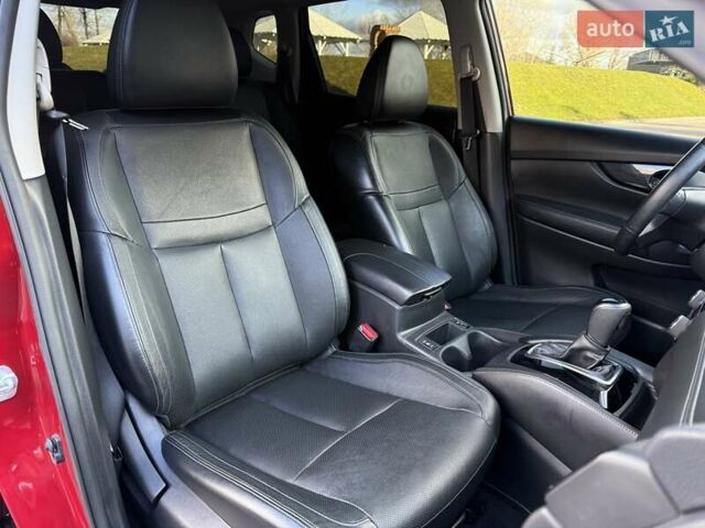 Красный Ниссан Rogue, объемом двигателя 2.5 л и пробегом 170 тыс. км за 13999 $, фото 19 на Automoto.ua