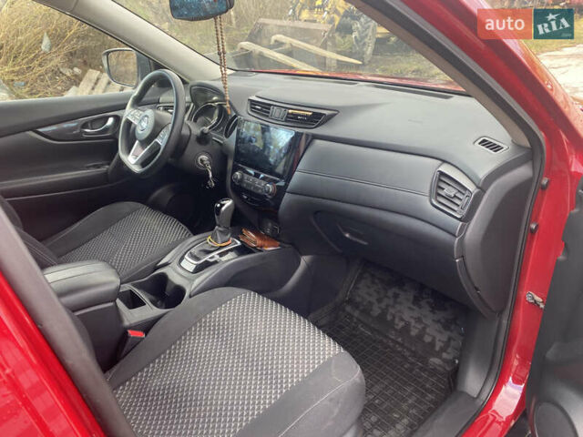 Красный Ниссан Rogue, объемом двигателя 2.49 л и пробегом 76 тыс. км за 14500 $, фото 18 на Automoto.ua