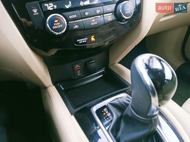 Червоний Ніссан Rogue, об'ємом двигуна 2.49 л та пробігом 160 тис. км за 13999 $, фото 31 на Automoto.ua