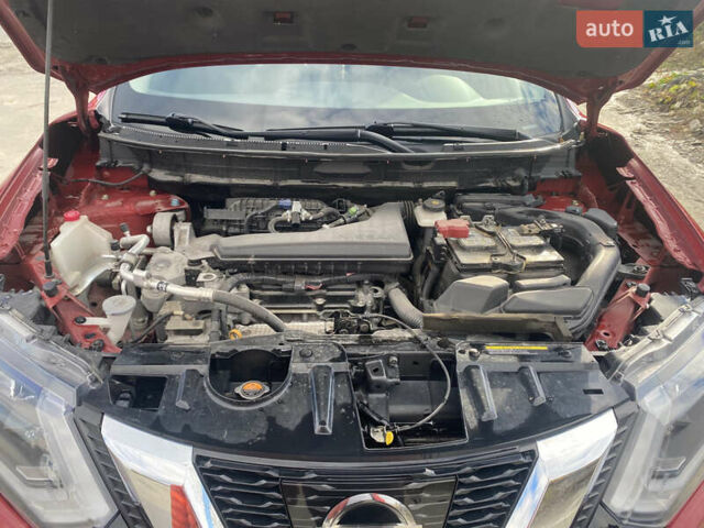 Красный Ниссан Rogue, объемом двигателя 2.49 л и пробегом 76 тыс. км за 14500 $, фото 13 на Automoto.ua