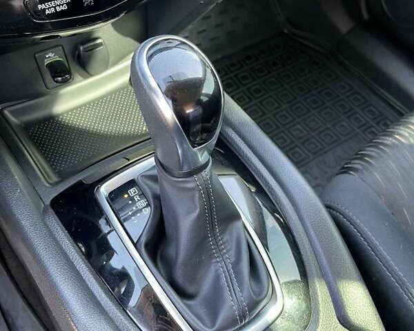 Красный Ниссан Rogue, объемом двигателя 2.5 л и пробегом 159 тыс. км за 13300 $, фото 36 на Automoto.ua