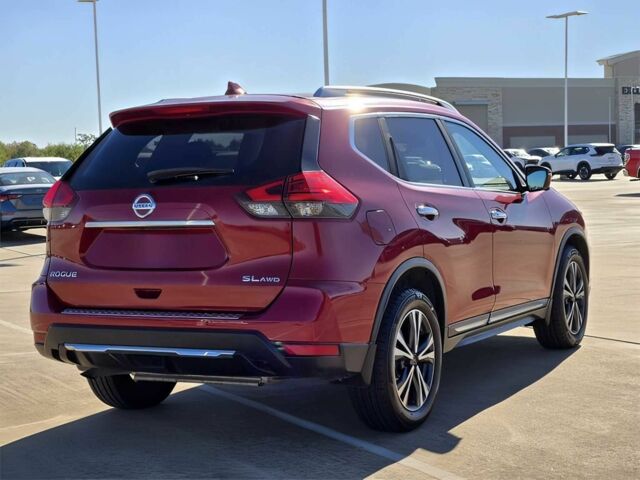 Красный Ниссан Rogue, объемом двигателя 2.5 л и пробегом 60 тыс. км за 9000 $, фото 3 на Automoto.ua