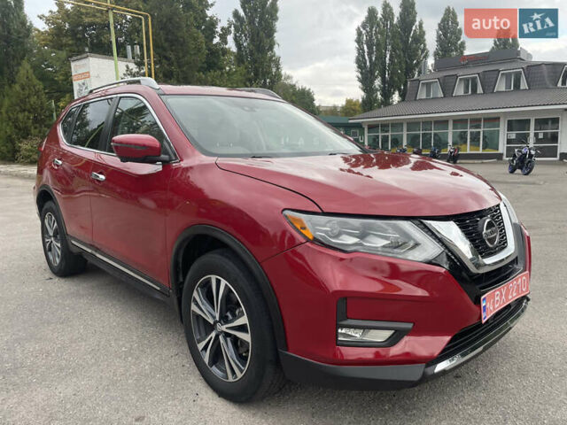 Красный Ниссан Rogue, объемом двигателя 2.5 л и пробегом 147 тыс. км за 16000 $, фото 2 на Automoto.ua