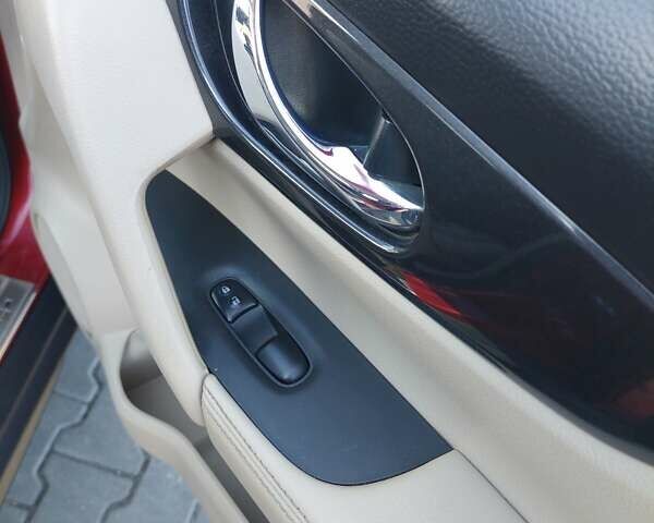 Красный Ниссан Rogue, объемом двигателя 2.5 л и пробегом 163 тыс. км за 13900 $, фото 29 на Automoto.ua