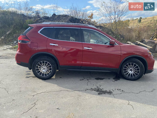 Красный Ниссан Rogue, объемом двигателя 2.49 л и пробегом 76 тыс. км за 14500 $, фото 6 на Automoto.ua