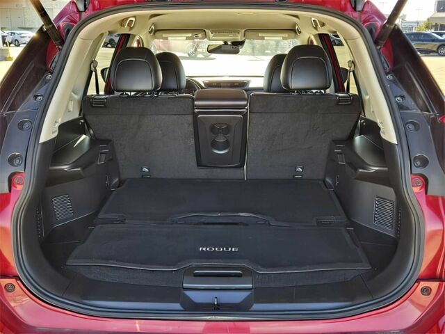 Красный Ниссан Rogue, объемом двигателя 2.5 л и пробегом 60 тыс. км за 9000 $, фото 12 на Automoto.ua