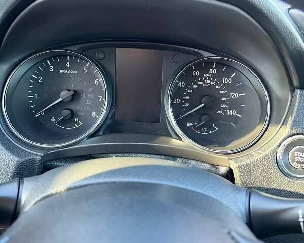 Красный Ниссан Rogue, объемом двигателя 2.5 л и пробегом 110 тыс. км за 14500 $, фото 18 на Automoto.ua