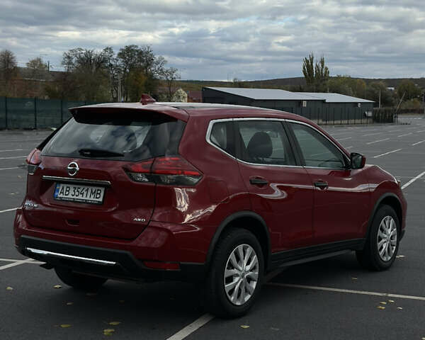 Красный Ниссан Rogue, объемом двигателя 2.49 л и пробегом 178 тыс. км за 13000 $, фото 6 на Automoto.ua