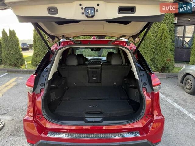 Красный Ниссан Rogue, объемом двигателя 2.5 л и пробегом 170 тыс. км за 13999 $, фото 16 на Automoto.ua