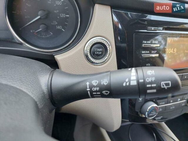 Красный Ниссан Rogue, объемом двигателя 2.49 л и пробегом 163 тыс. км за 13600 $, фото 14 на Automoto.ua