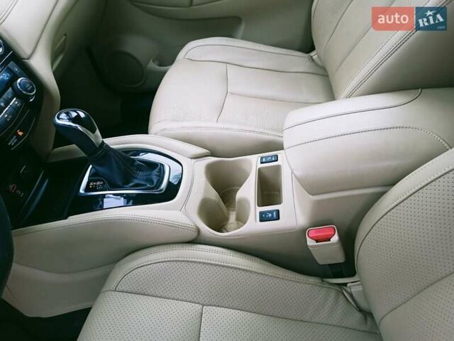 Червоний Ніссан Rogue, об'ємом двигуна 2.49 л та пробігом 160 тис. км за 13999 $, фото 24 на Automoto.ua