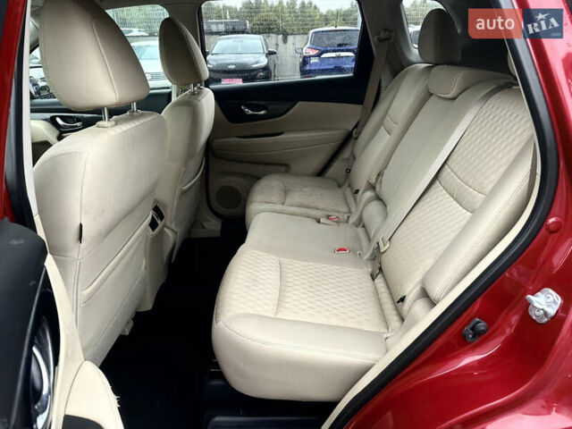 Красный Ниссан Rogue, объемом двигателя 2.5 л и пробегом 219 тыс. км за 10799 $, фото 13 на Automoto.ua