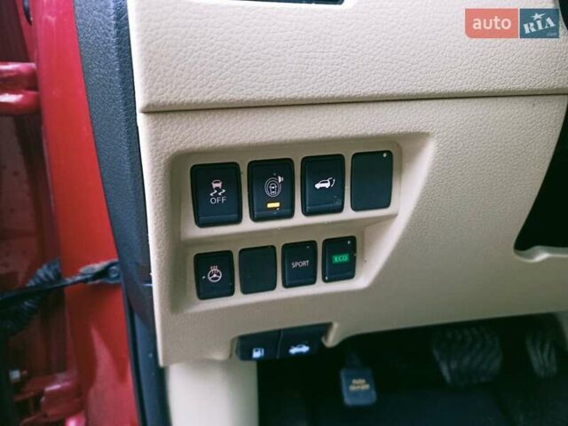 Червоний Ніссан Rogue, об'ємом двигуна 2.49 л та пробігом 160 тис. км за 13999 $, фото 27 на Automoto.ua