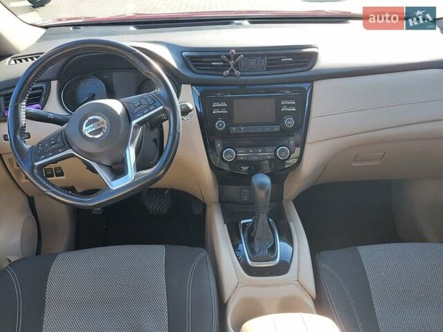 Красный Ниссан Rogue, объемом двигателя 2.49 л и пробегом 163 тыс. км за 13600 $, фото 26 на Automoto.ua