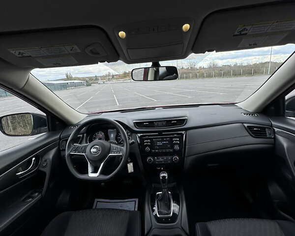 Красный Ниссан Rogue, объемом двигателя 2.49 л и пробегом 178 тыс. км за 13000 $, фото 14 на Automoto.ua