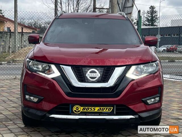 Красный Ниссан Rogue, объемом двигателя 2.5 л и пробегом 163 тыс. км за 16800 $, фото 1 на Automoto.ua