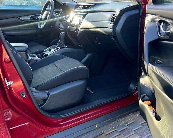 Красный Ниссан Rogue, объемом двигателя 2.5 л и пробегом 110 тыс. км за 14500 $, фото 21 на Automoto.ua