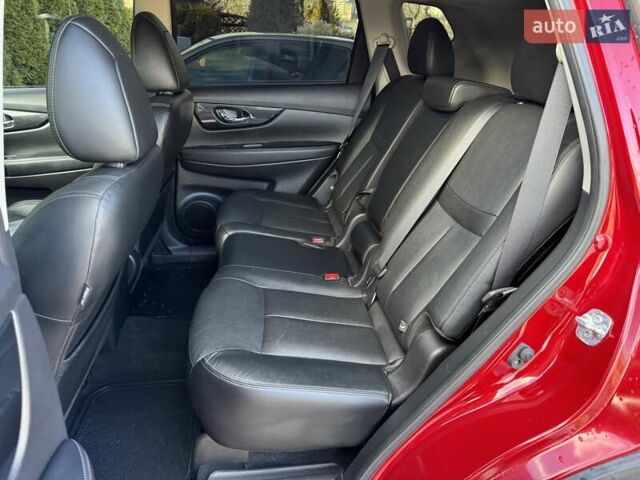 Красный Ниссан Rogue, объемом двигателя 2.5 л и пробегом 170 тыс. км за 13999 $, фото 15 на Automoto.ua