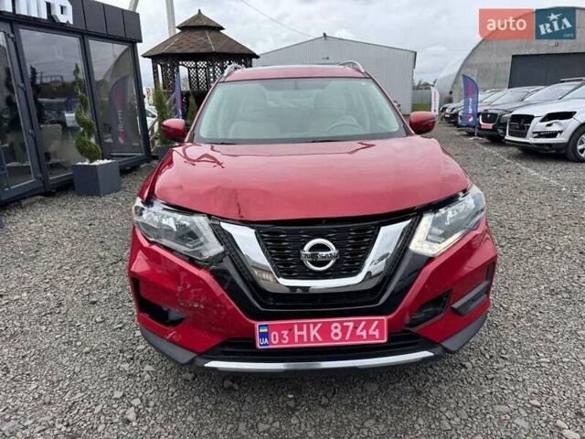 Красный Ниссан Rogue, объемом двигателя 2.5 л и пробегом 213 тыс. км за 10400 $, фото 4 на Automoto.ua
